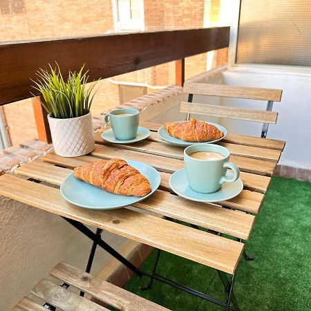 Wonderful Apt With Terrace - 15M Walk Giralda Seville Exterior photo