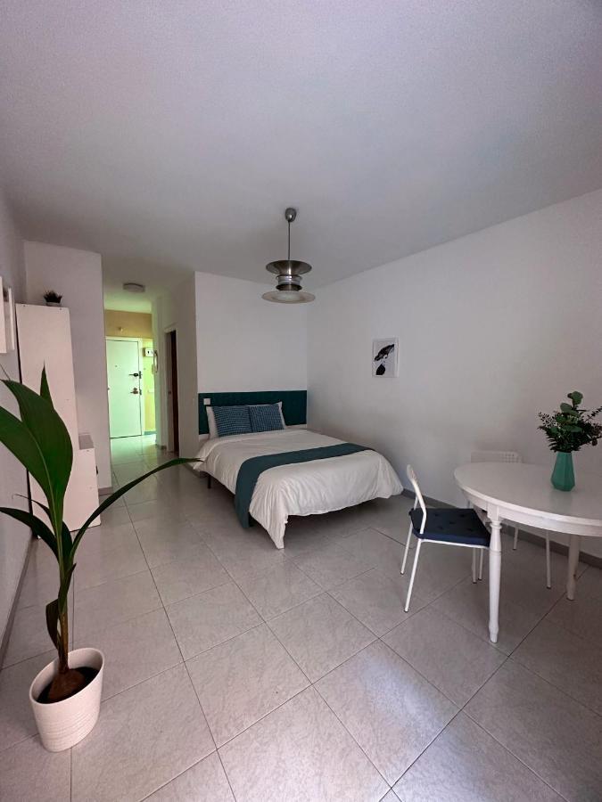 Wonderful Apt With Terrace - 15M Walk Giralda Seville Exterior photo
